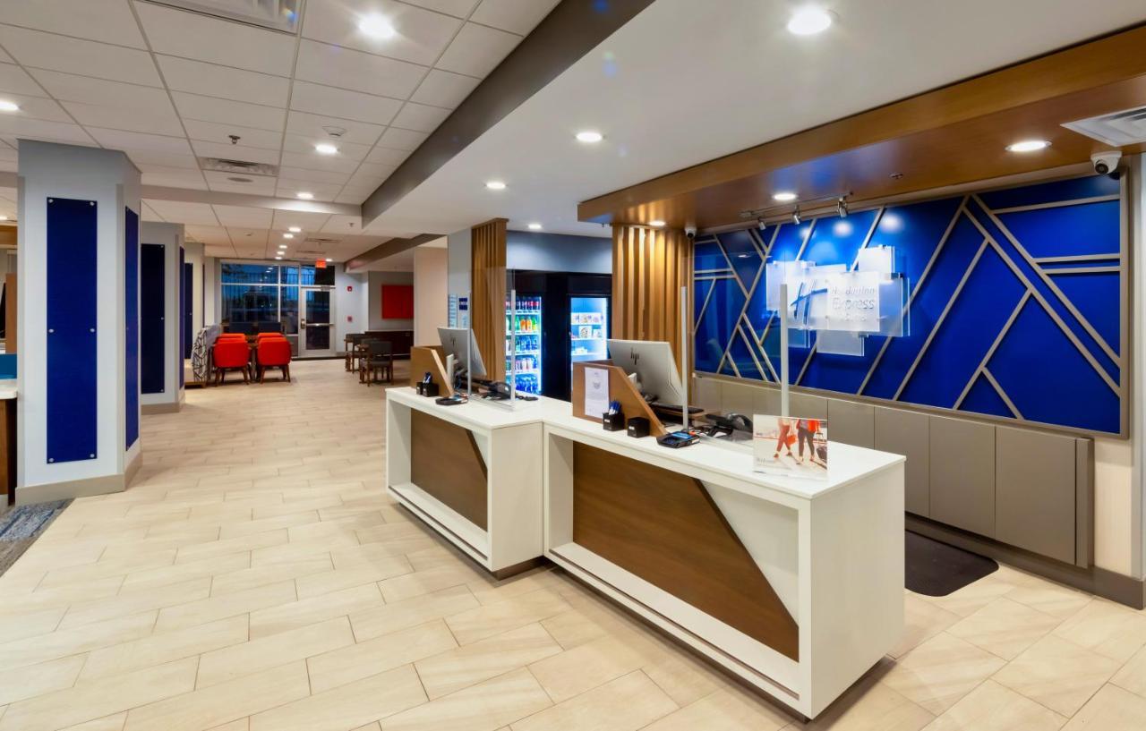 Holiday Inn Express & Suites - Harrisonburg University Area By Ihg Εξωτερικό φωτογραφία