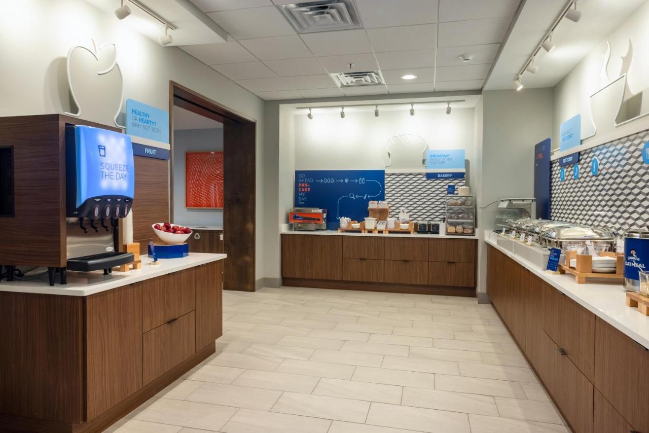 Holiday Inn Express & Suites - Harrisonburg University Area By Ihg Εξωτερικό φωτογραφία