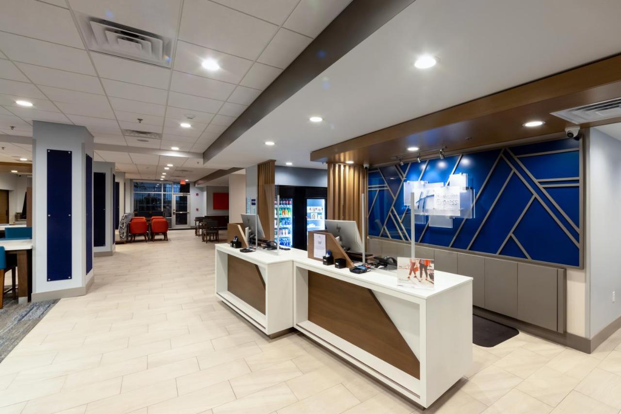Holiday Inn Express & Suites - Harrisonburg University Area By Ihg Εξωτερικό φωτογραφία